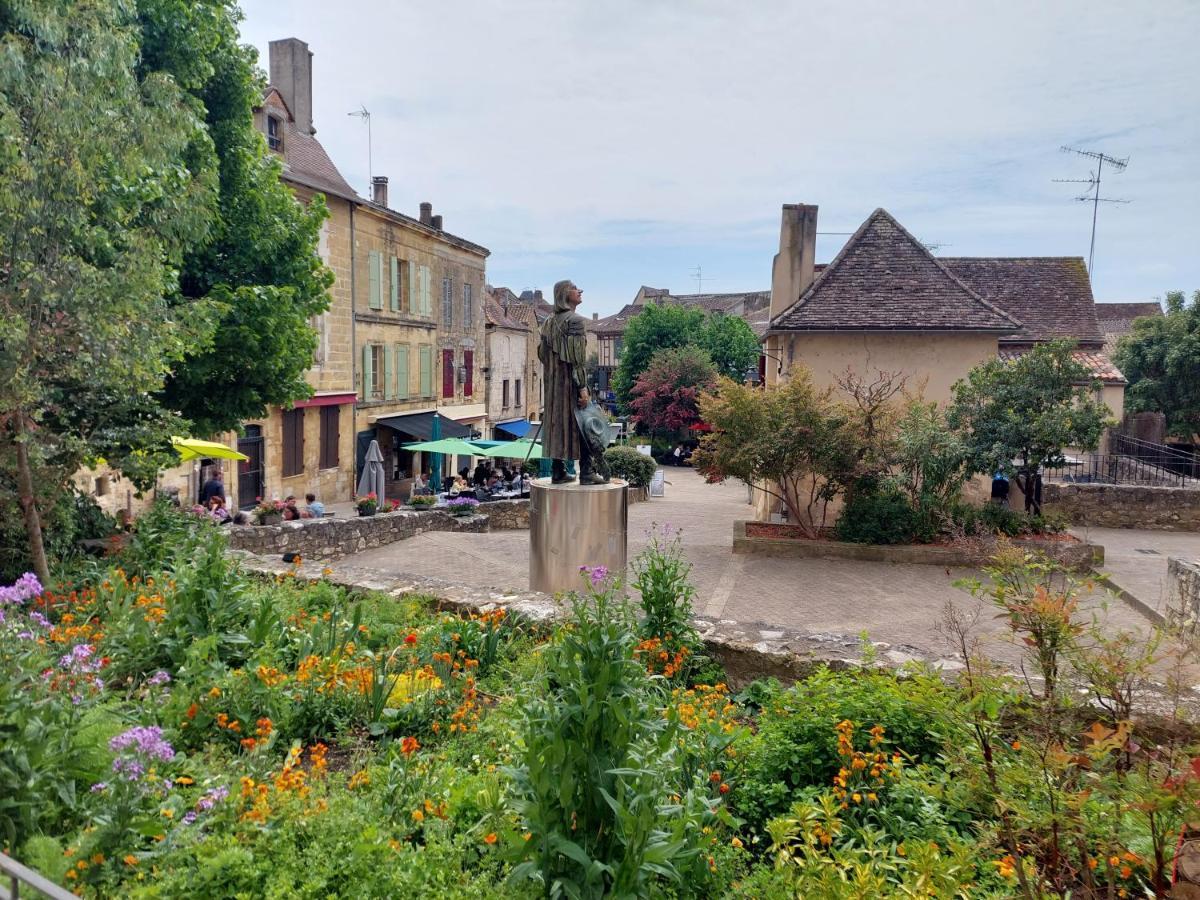 Apartmán Moderne Historique Bergerac Exteriér fotografie